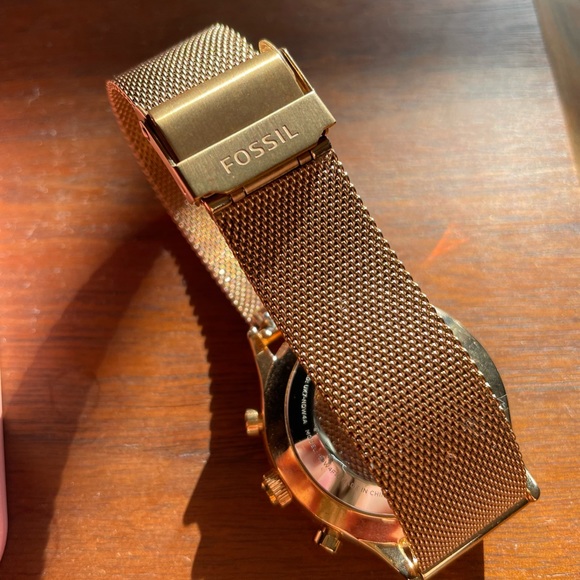 Ladies Rose Gold FOSSIL Hybrid Smart Watch ✨ - Picture 9 of 11